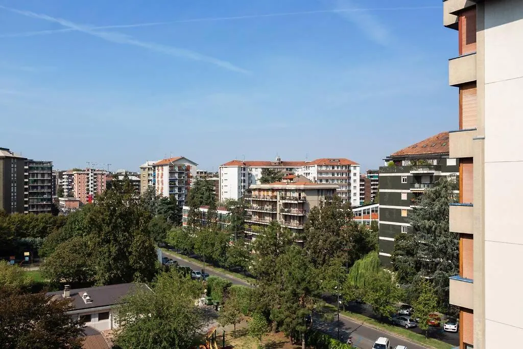 Moderno, Luminoso, Spazioso Con Vista Apartment Milan 0*,  Italy