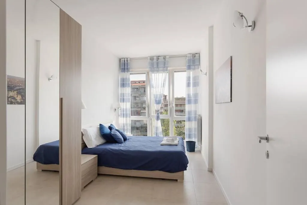 Moderno, Luminoso, Spazioso Con Vista Apartment Milan