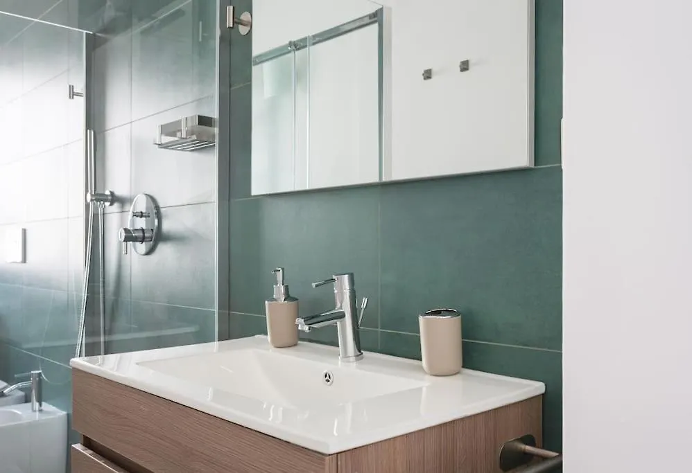 Moderno, Luminoso, Spazioso Con Vista Apartment Milan
