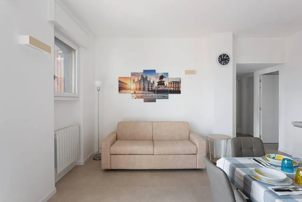 Moderno, Luminoso, Spazioso Con Vista Apartment Milan